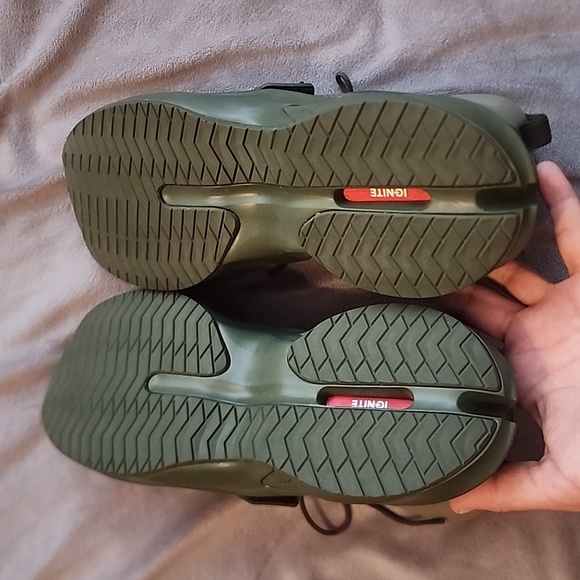 Fenty x Puma The Trainer Hi Sneaker - Women's Size 8.5 - Rare - Green - Picture 12 of 16